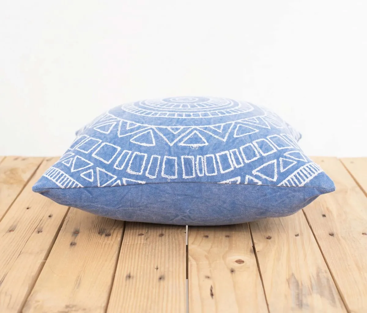 Aztec pattern pillow cover, blue colour, embroidery, geometrical, cotton pillow cover,16"X16"