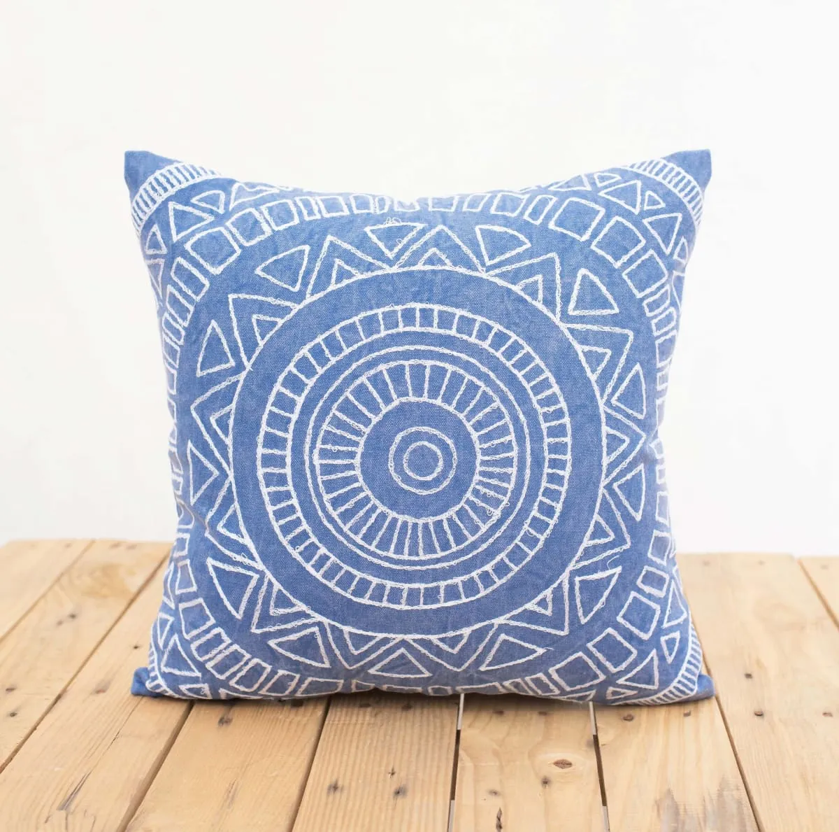 Aztec pattern pillow cover, blue colour, embroidery, geometrical, cotton pillow cover,16"X16"