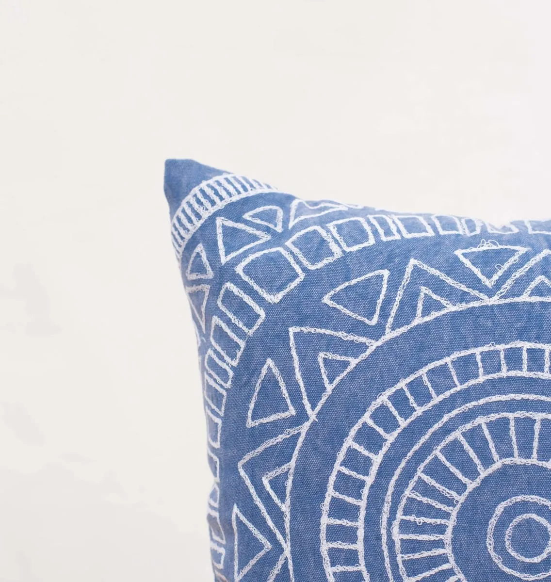 Aztec pattern pillow cover, blue colour, embroidery, geometrical, cotton pillow cover,16"X16"