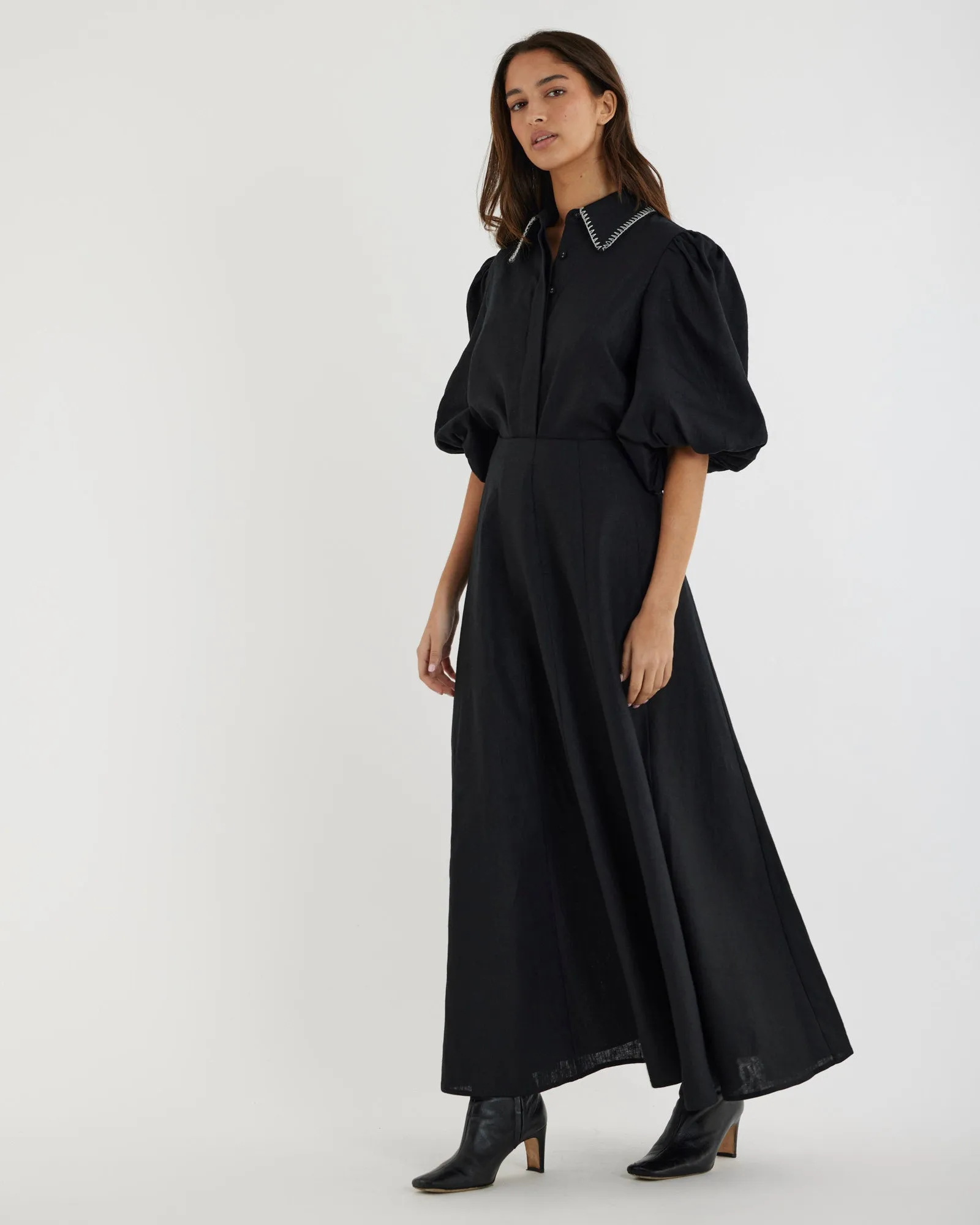 Stylish Black Linen Shirt with Chloe Stitch Detail