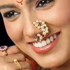 Large Maharashtrain Pearl Nath Nose Pin Clip On