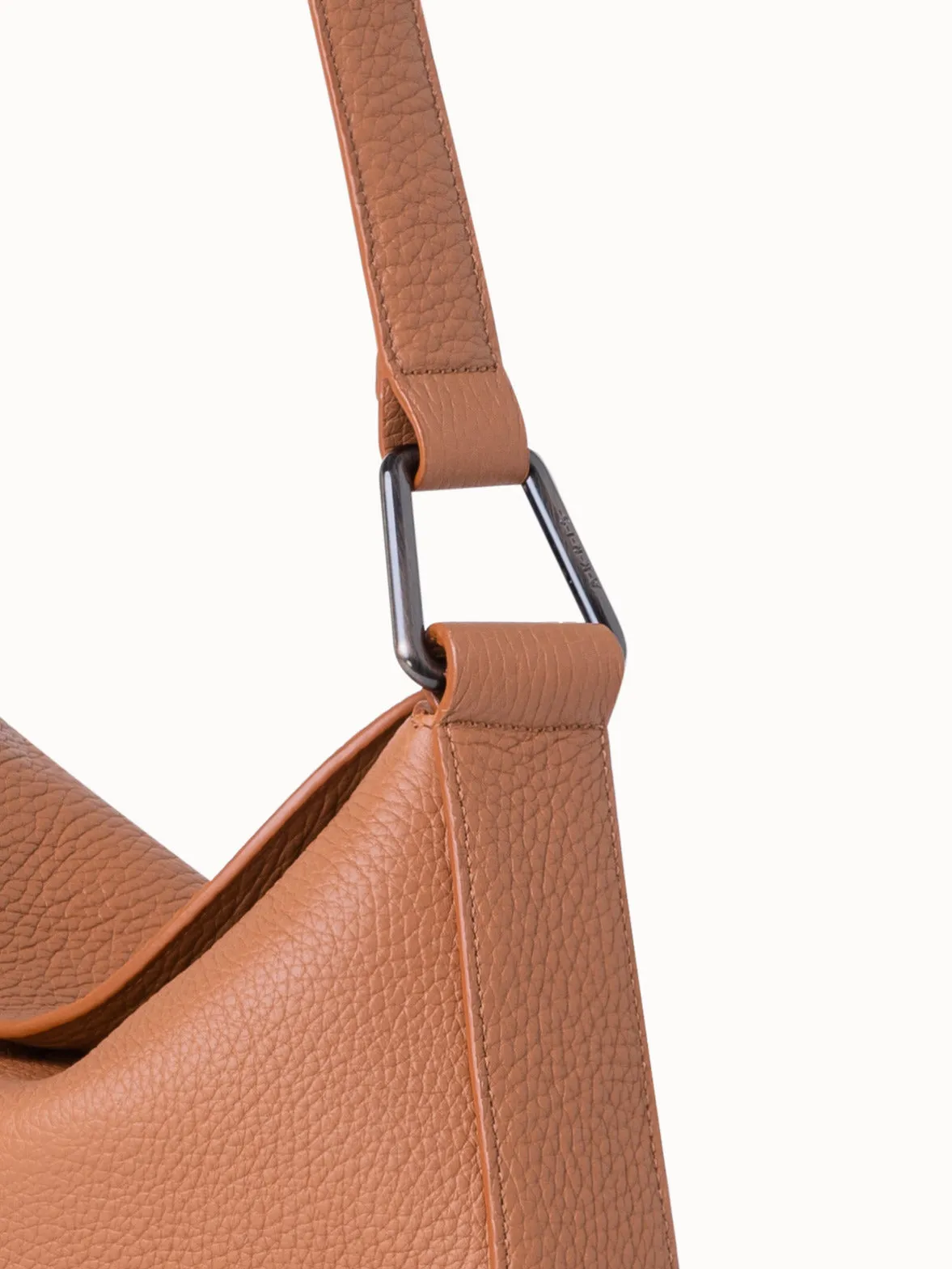 Little Anna Hobo Tasche aus Leder