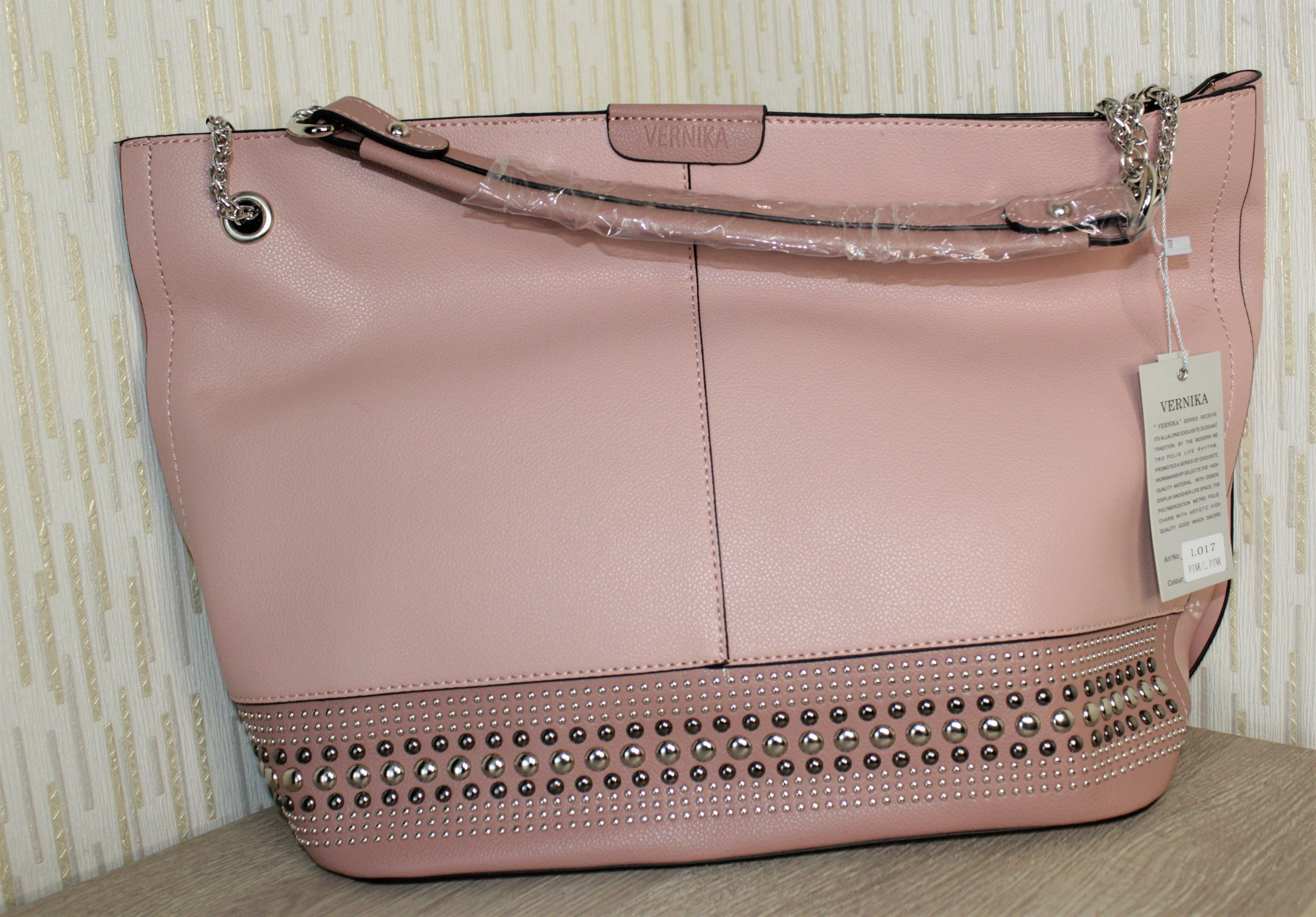 Tote studded bag