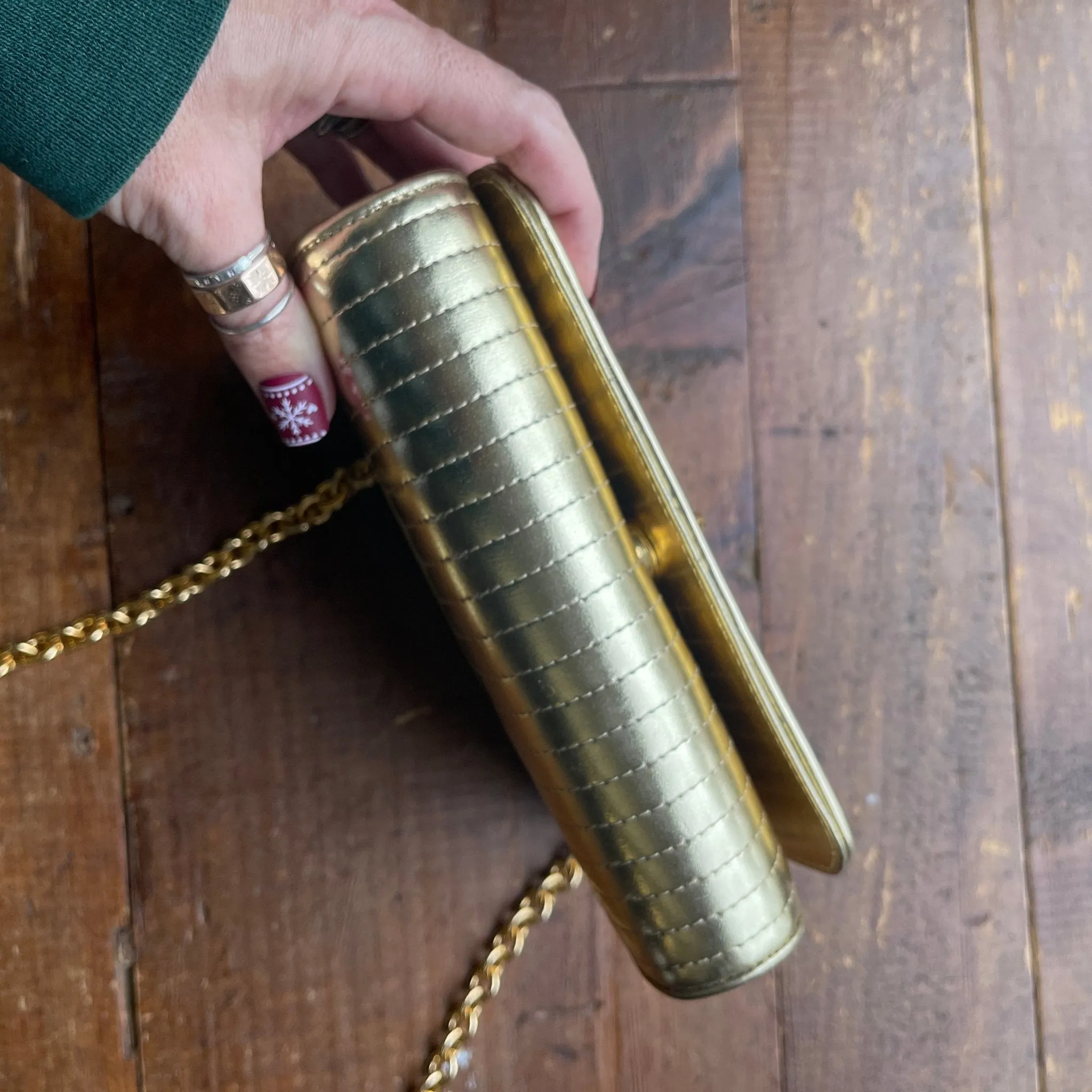 Vintage Metallic Gold Lame Quilted Clutch by Anne Klein for Calderon. 1970s Fashion.